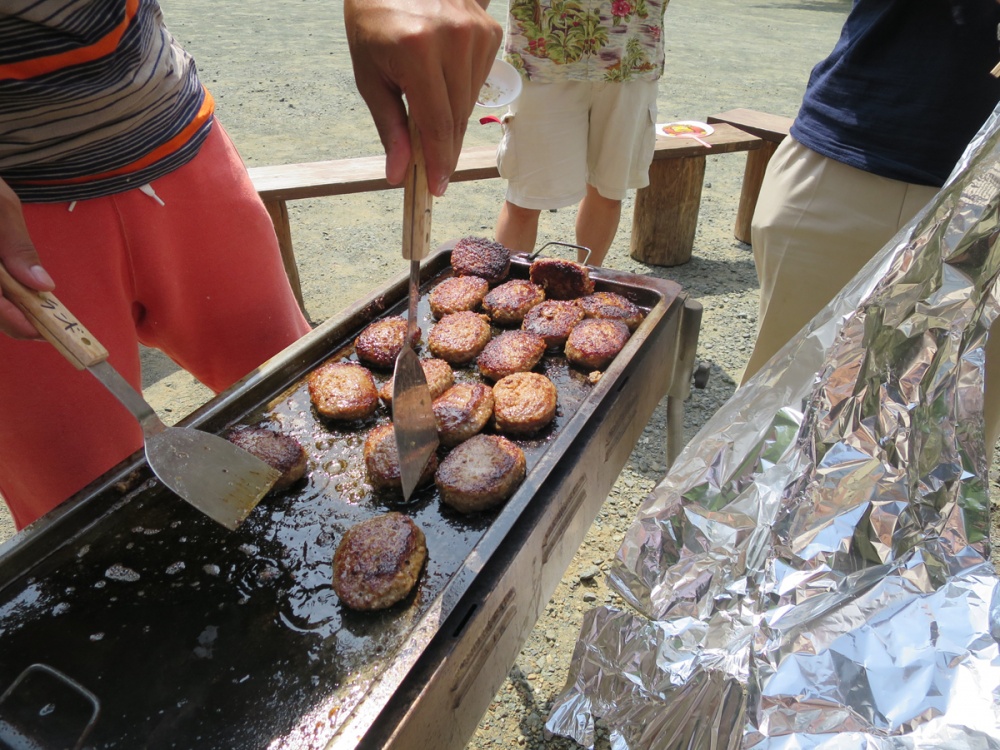 北海道白老牛のハンバーグ