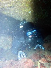 テトラポット洞窟ダイビング＠江の浦ツアー