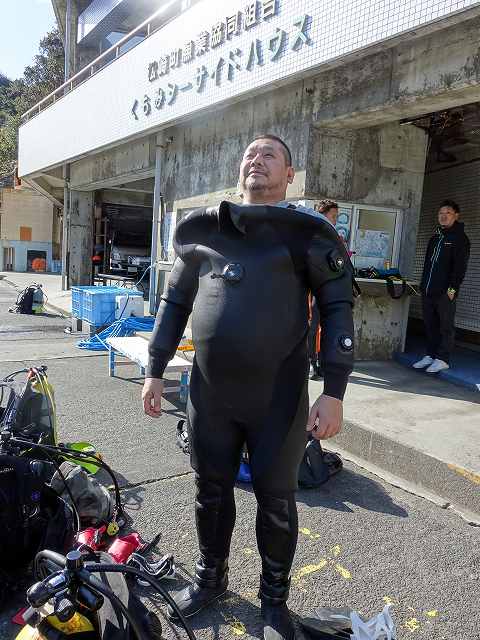 ドライスーツと体重増加について