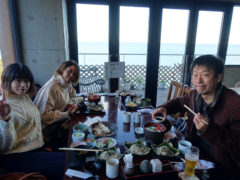 海を見ながらお蕎麦