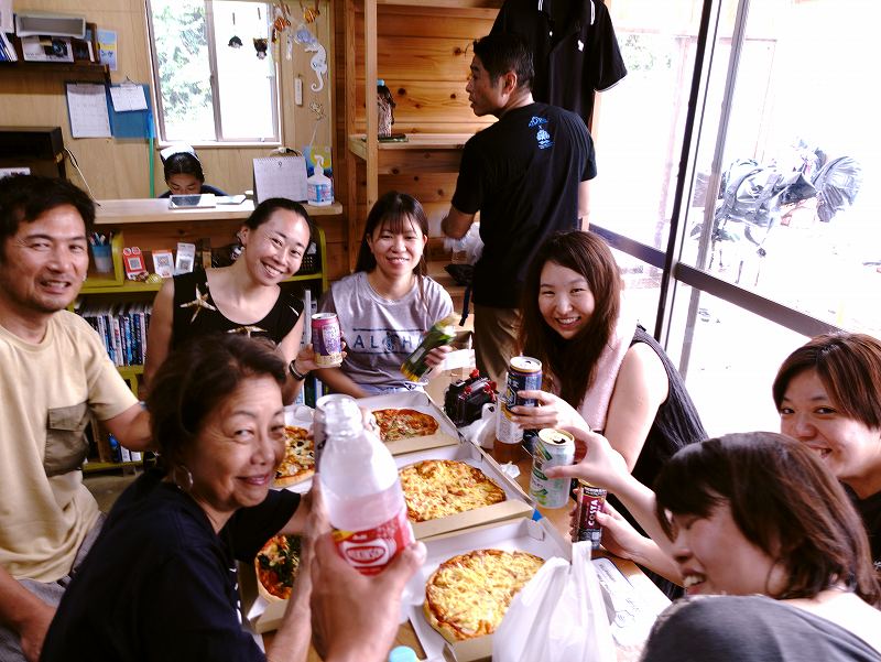 シャロンのピザランチ＠伊豆大島ダイビングツアー