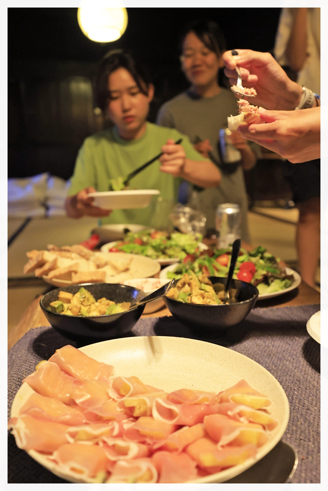 食卓@本栖湖ダイビングツアー