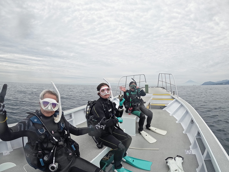 ボートダイブ＠東京発雲見ダイビングツアー